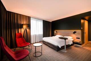 Отель Park Inn by Radisson Krakow Краков Полулюкс с видом на замок-5